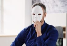 Autismo na vida adulta: o peso do ‘masking’ e o alívio do diagnóstico tardio